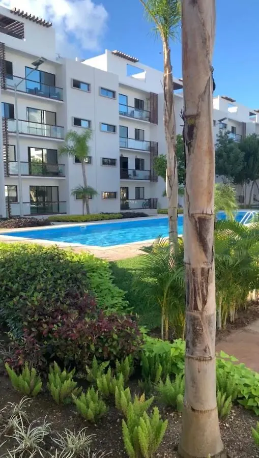 Yellowsub Apartments Cancun